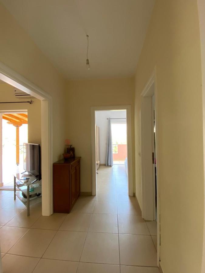 Gkiko'S Guest House Кепаро Екстериор снимка